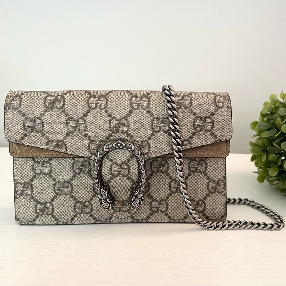 Gucci DIONYSUS GG SUPREME SUPER MINI BAG - Picture 1 of 17